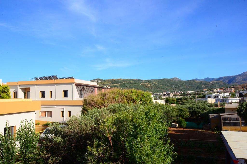 Christina Apartment Kissamos Exterior photo